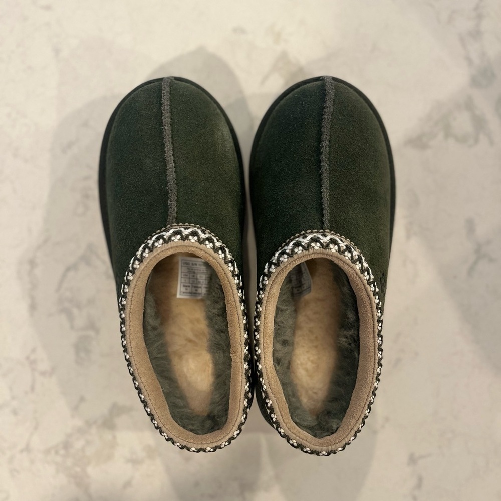 Ugg Tasman slippers NEW